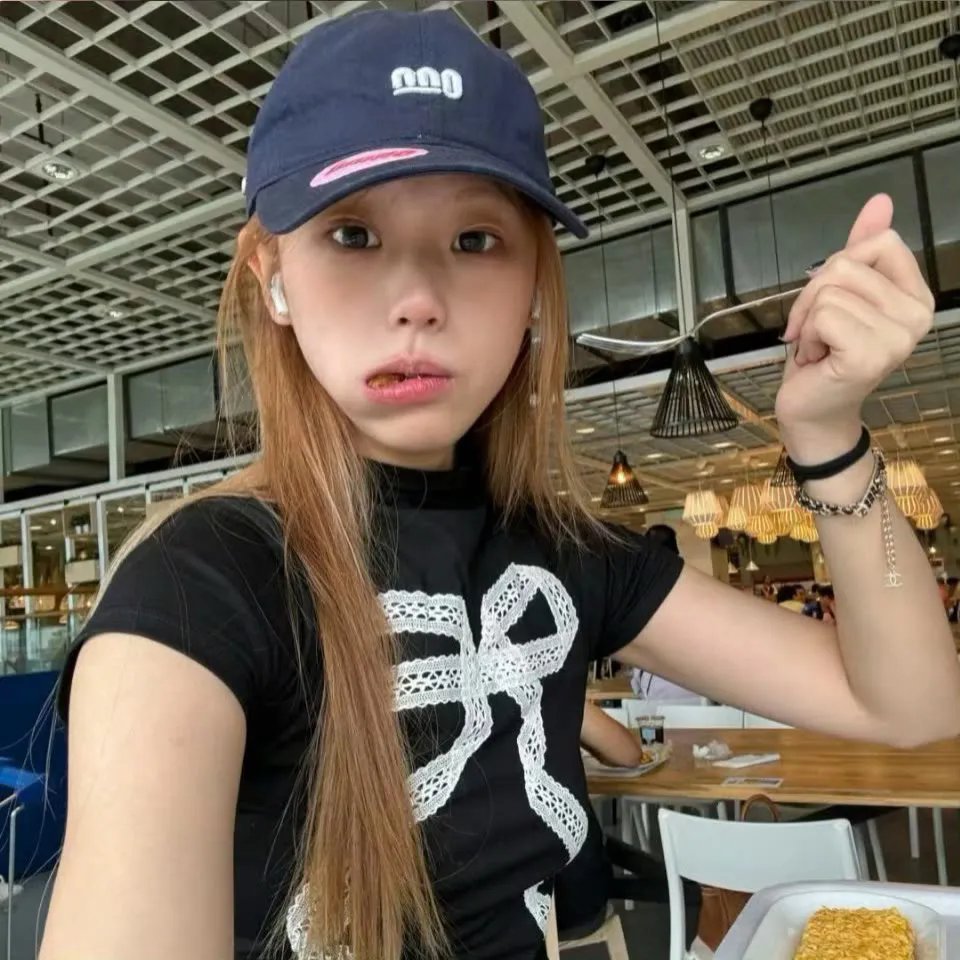 仰望星空的少年